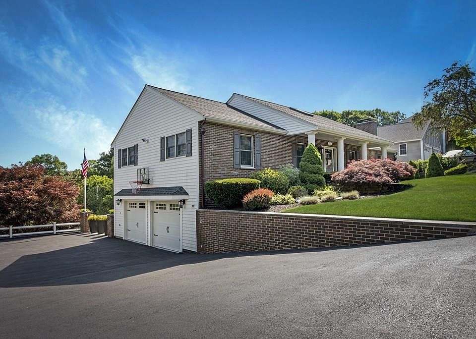 22 Pheasantwood Dr, Wakefield, MA 01880 Zillow
