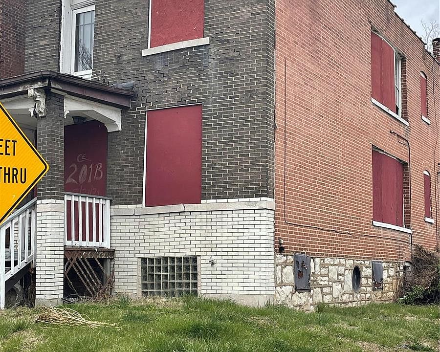 2nd image of 201 Eichelberger St