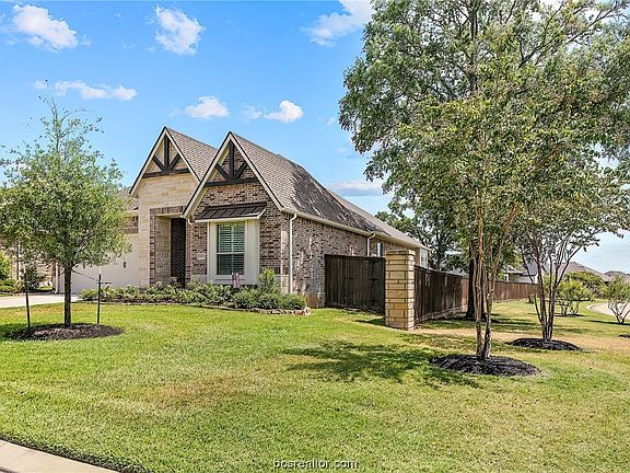 2nd image of 3729 Sienna Springs Dr