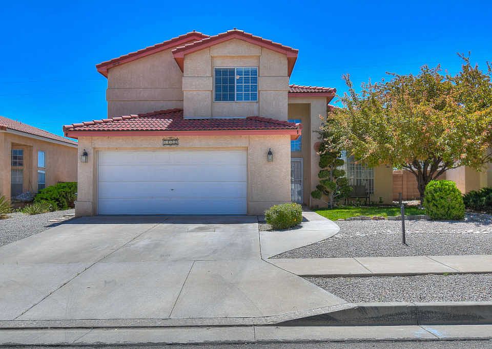 1st image of 8120 Corte Del Viento NW