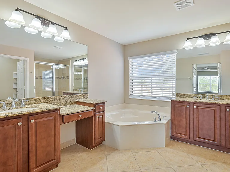 10474 Spruce Pine Ct — Photo 22