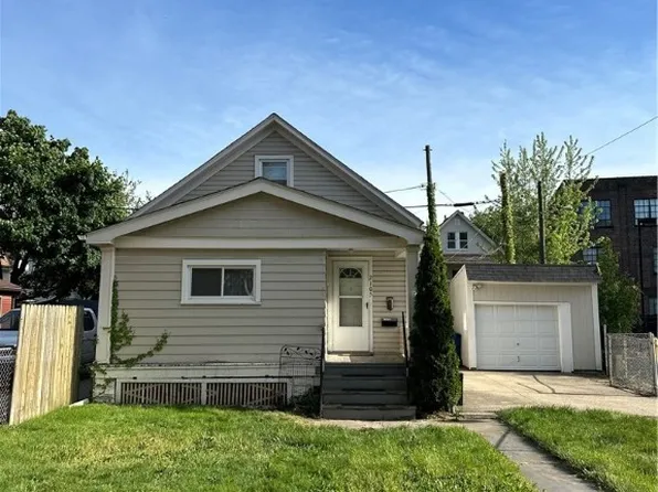 2105 Corning Ave, Cleveland, OH 44109