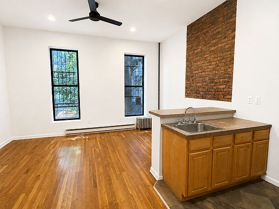 2nd image of 38 Halsey St APT 1B