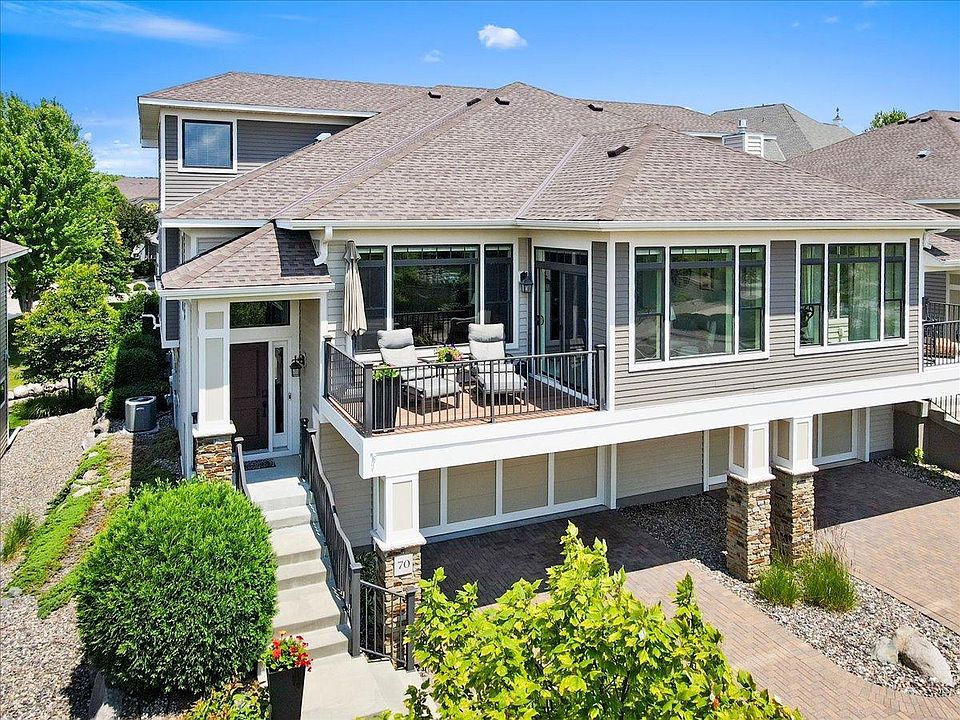 1st image of 70 Lake Riley Trl