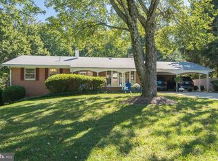 12619 Meadowood Dr, Silver Spring, MD 20904