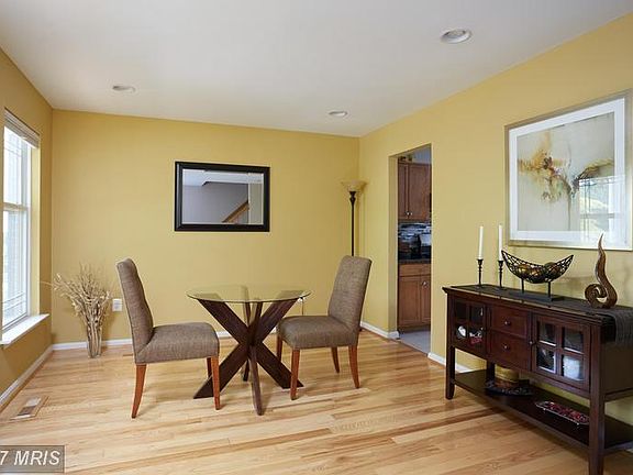 2nd image of 107 Emory Woods Ct