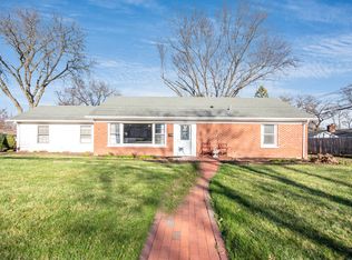 933 Pennsylvania Ave, Aurora, IL 60506