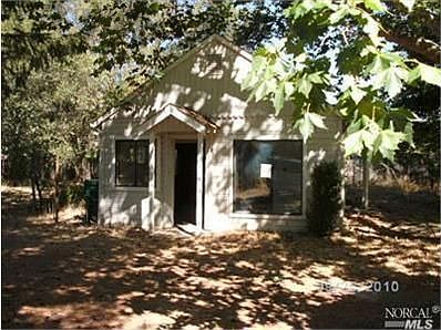 2nd image of 8401 Uva Dr
