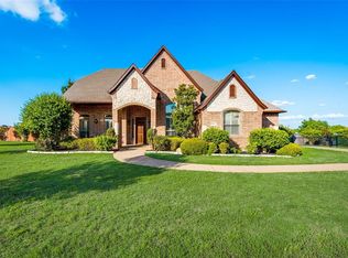 5450 Evening Ln, Midlothian, TX 76065
