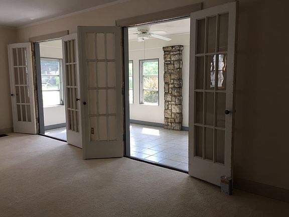 Sunporch view from LR