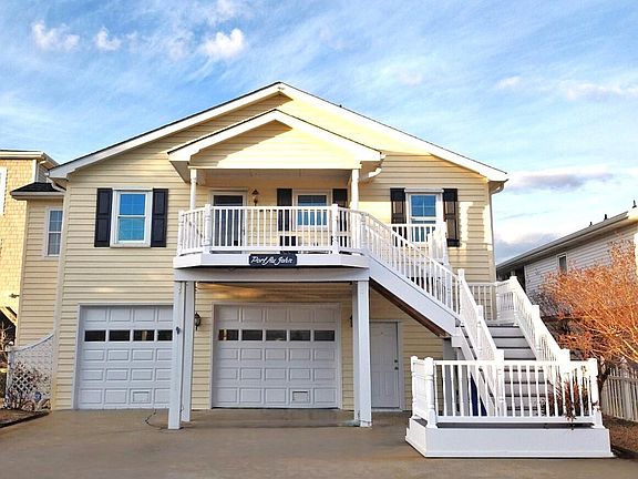 2nd image of 3906 W Dolphin Drive