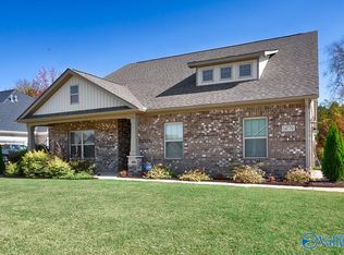 14770 Commonwealth Dr, Athens, AL 35613