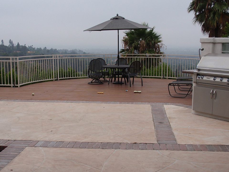 deck out back