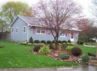 7259 Merritt Dr, Fairview, PA 16415