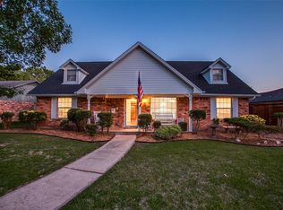 13738 Spring Grove Ave, Dallas, TX 75240