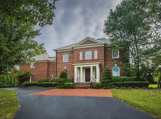 7696 Somerly Ct, New Albany, OH 43054