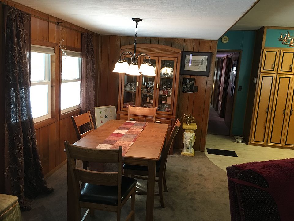 1st image of 5667 Manistee Dr NE