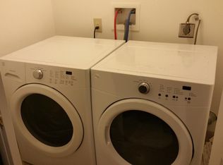 1231 Buttonwood St #1, Philadelphia, PA 19123