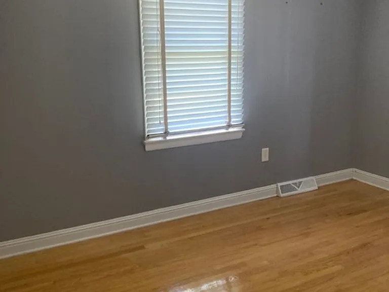 2808 Milford Ave — Photo 15