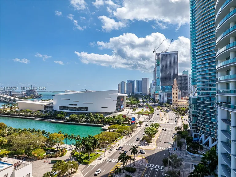 1000 Biscayne Blvd #1201 — Photo 79