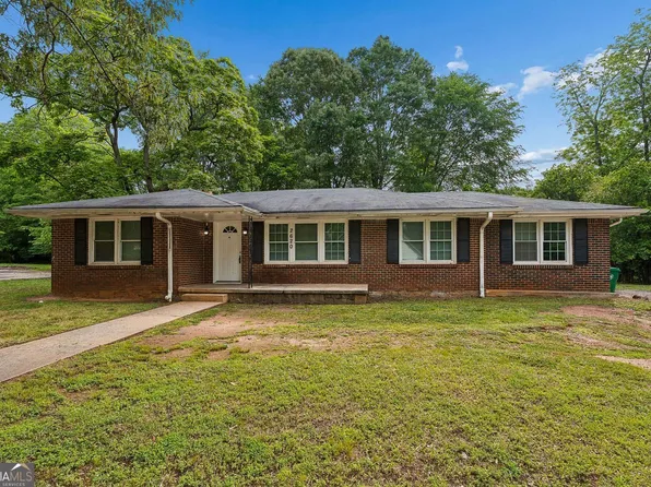 2620 Wiggins St, Lithonia, GA 30058