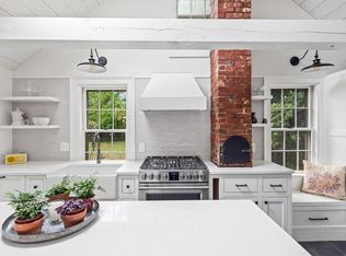 1035 Main St, Hingham, MA 02043