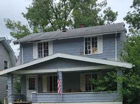 220 N Woodlawn Ave, Lima, OH 45805