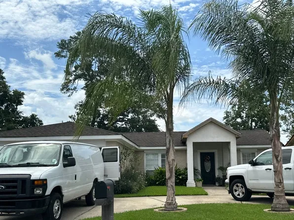3829 Accacia Ln, Harvey, LA 70058