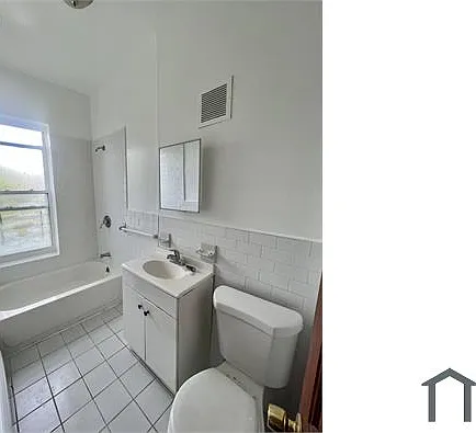 1711 Taylor Ave #2 — Photo 5