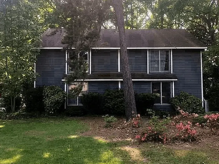 700 Grove Ave — Photo 5
