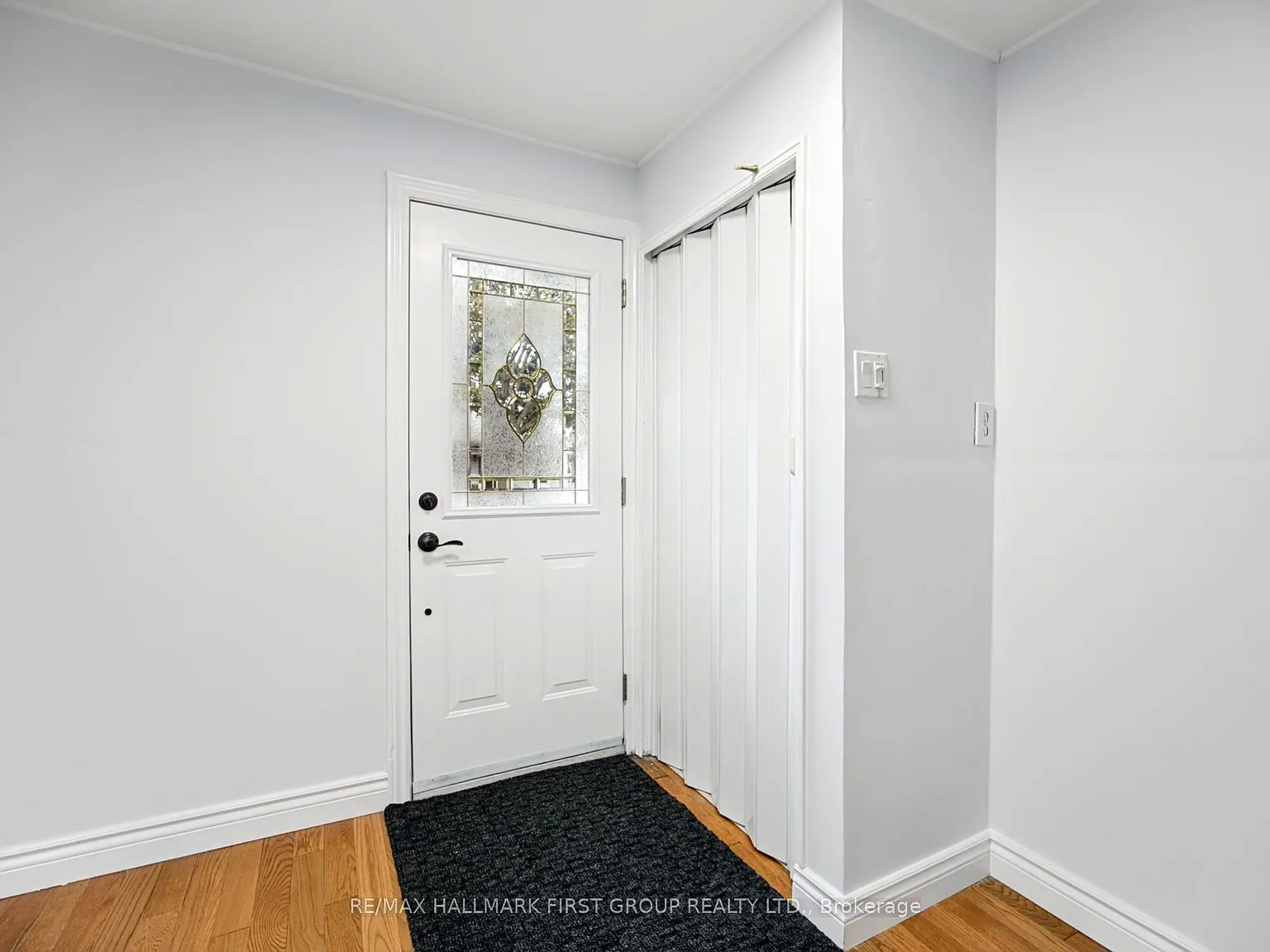2 bed, $2,500 — Photo 4