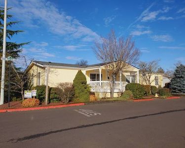 18204 S Silverwood Dr #303, Oregon City, OR, 97045