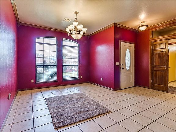 4th image of 309 Nathan Dr