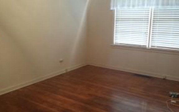 3rd image of 704 W Park Ave