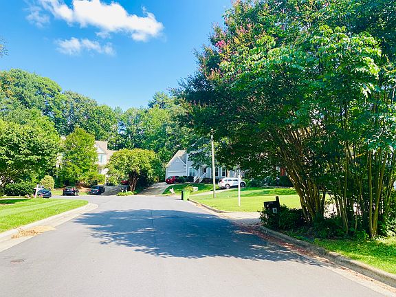 3rd image of 1705 Waterclose Ct