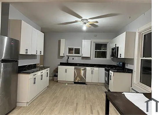 1 Gannett St #3 — Photo 1