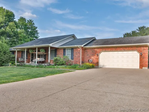 6428 Meadow Oak Drive, Georgetown, IN 47122