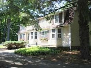 9 Plochmann Ln, Woodstock, NY 12498