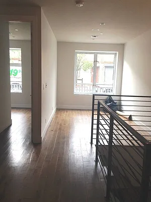 Rented by Cyberapts Management | media 40