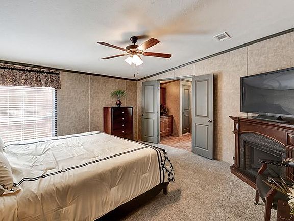 Master Bedrom