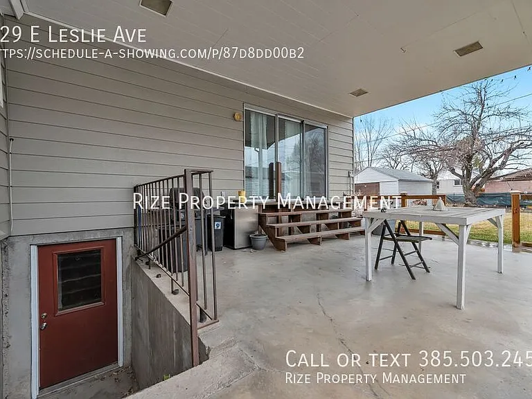 229 E Leslie Ave — Photo 21