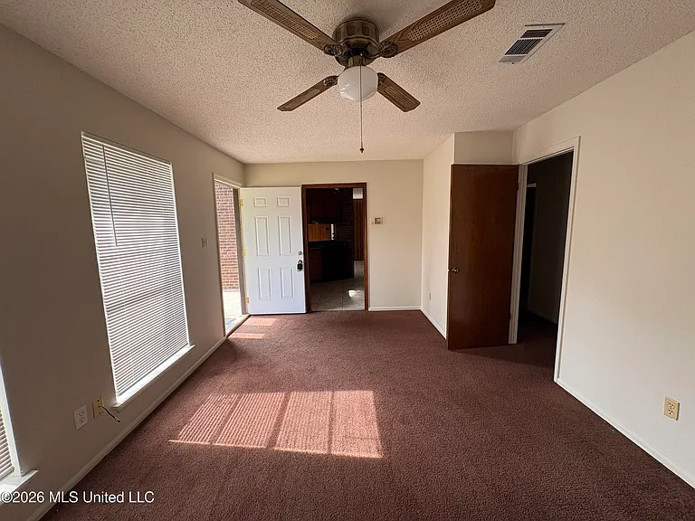 109 Gettysburg Cir — Photo 3
