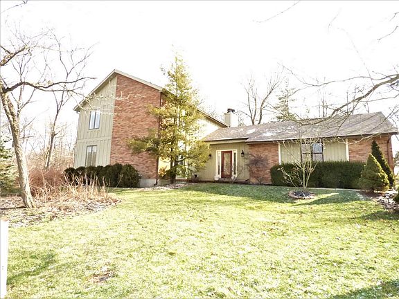 2nd image of 5514 Heron Dr