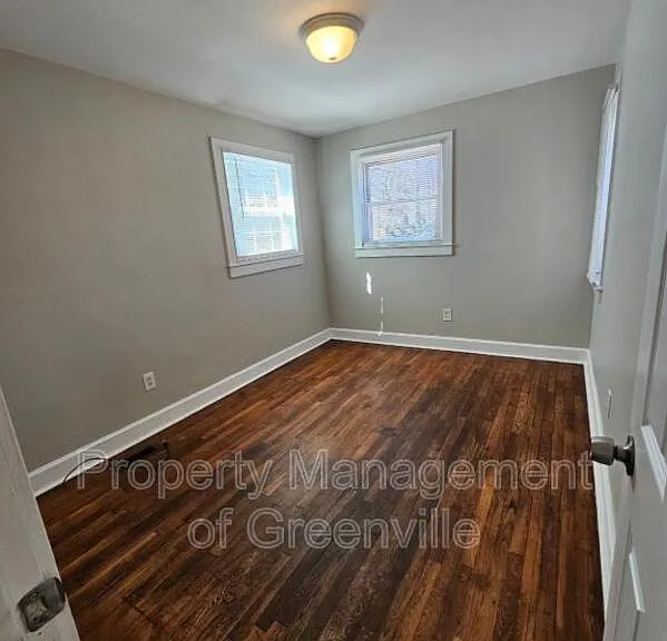 5 Pacific Ave — Photo 7