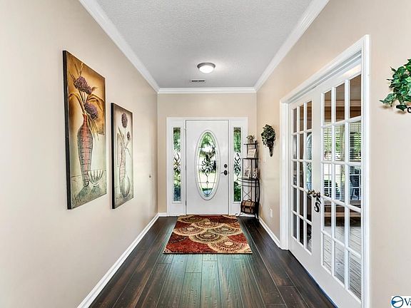 2nd image of 4912 Montauk Trl SE
