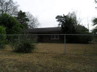 299 Evergreen Ave, Ozark, AL 36360