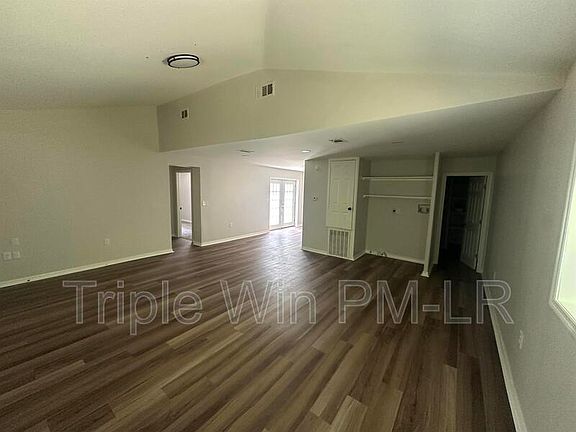 4th image of 16307 Hidden Valley Trl Unit C