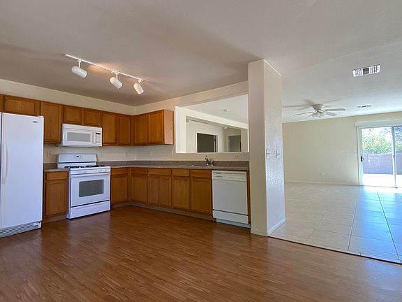 4th image of 14615 S Sumac Dr