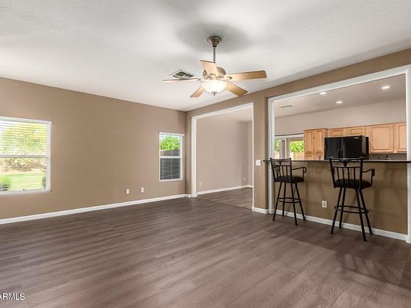 4th image of 15325 W Port Au Prince Ln