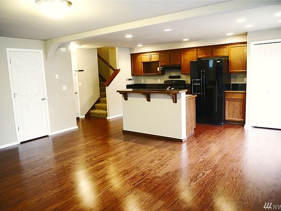 4th image of 14517 46th Ave NE